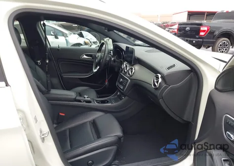 2018 Mercedes-Benz Gla 250 from USA, damaged, VIN WDCTG4EB3JJ422554